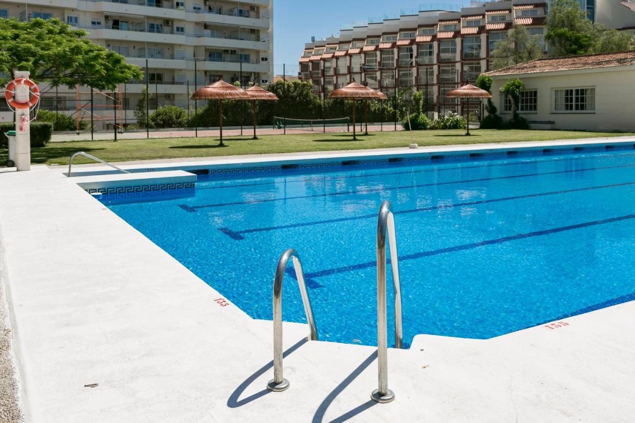Malagadevacaciones - La Carihuela Palace Torremolinos Dış mekan fotoğraf