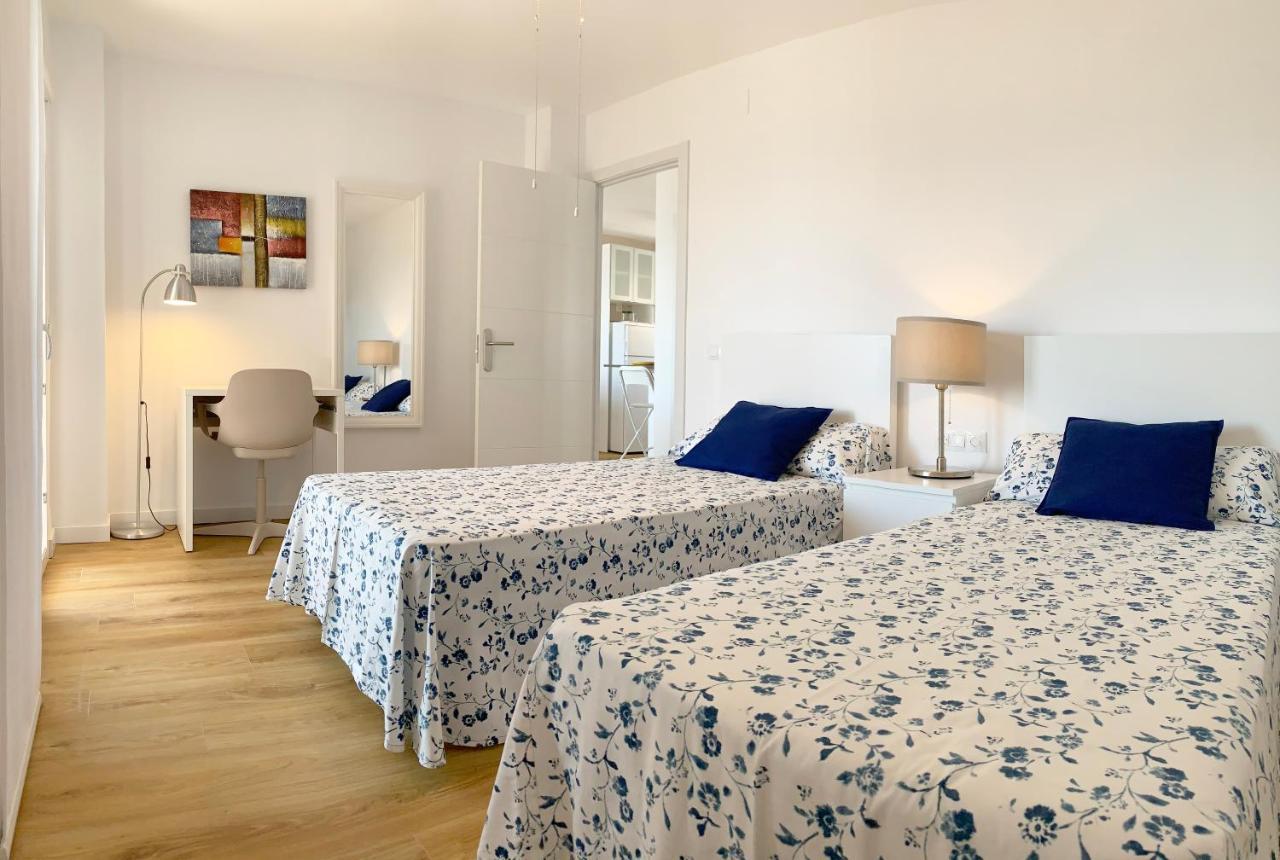 Malagadevacaciones - La Carihuela Palace Torremolinos Dış mekan fotoğraf